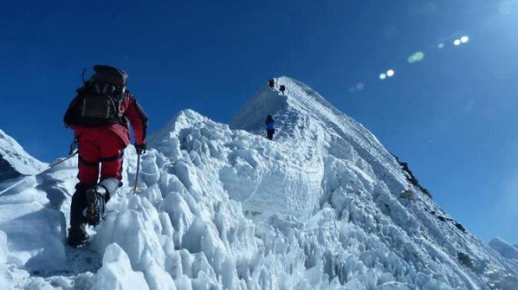 island peak pic